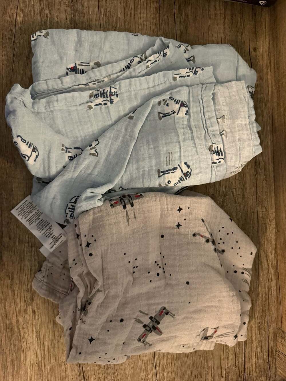 Pottery Barn Kids Star Wars Organic Cotton Muslin Swaddle Blanket Set